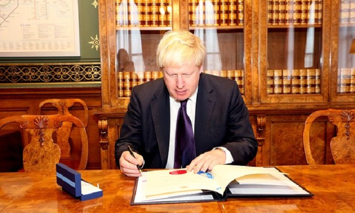 UK ratifies Paris climate agreement